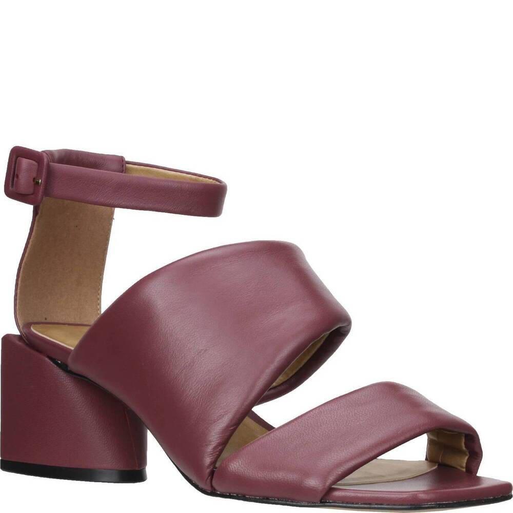 NEW CARRANO women's maren leather gladiator sandal in raisin
